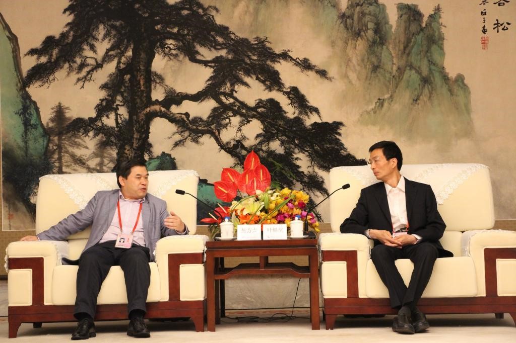 焦方太与叶继奖会谈